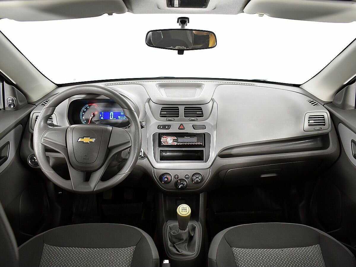 Купить Chevrolet Cobalt с пробегом. Фото: #7