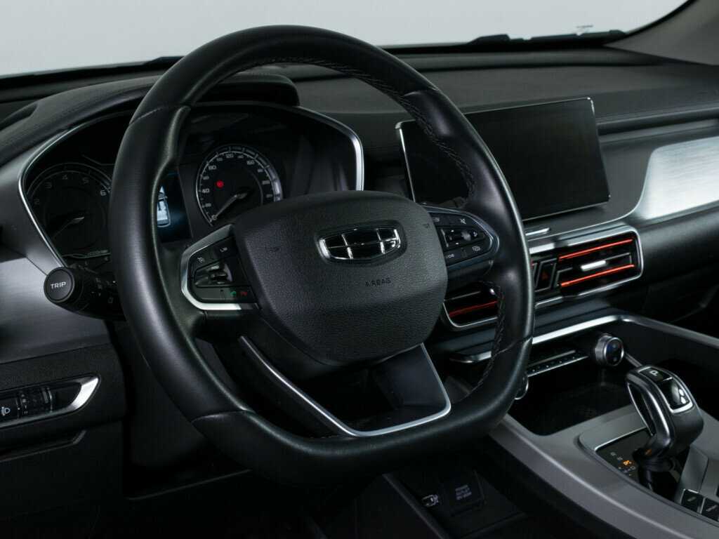 Купить Geely Coolray с пробегом. Фото: #11