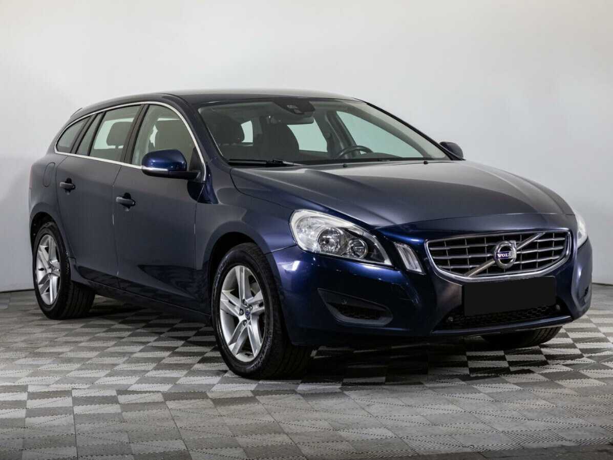Купить Volvo V60 с пробегом. Фото: #2