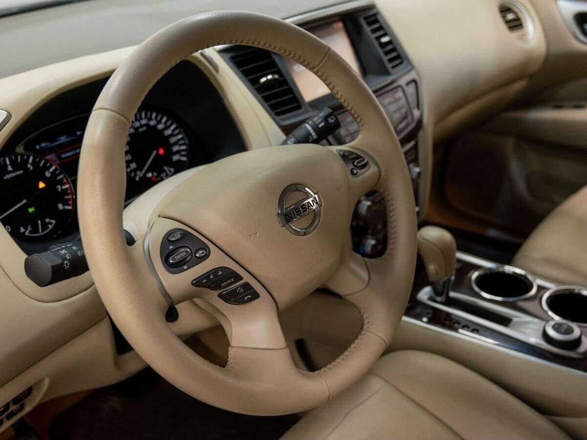 Купить Nissan Pathfinder с пробегом. Фото: #22