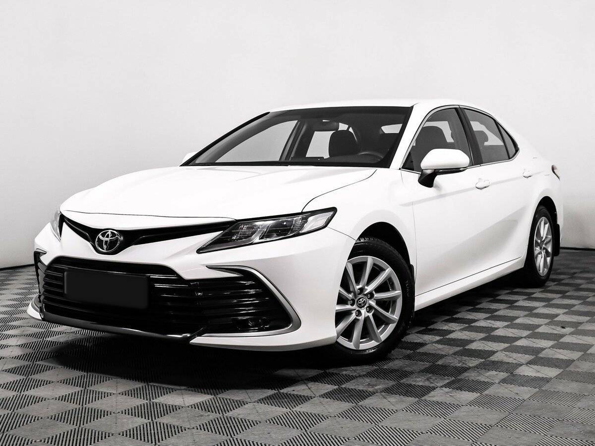 Купить Toyota Camry с пробегом. Посмотреть фото