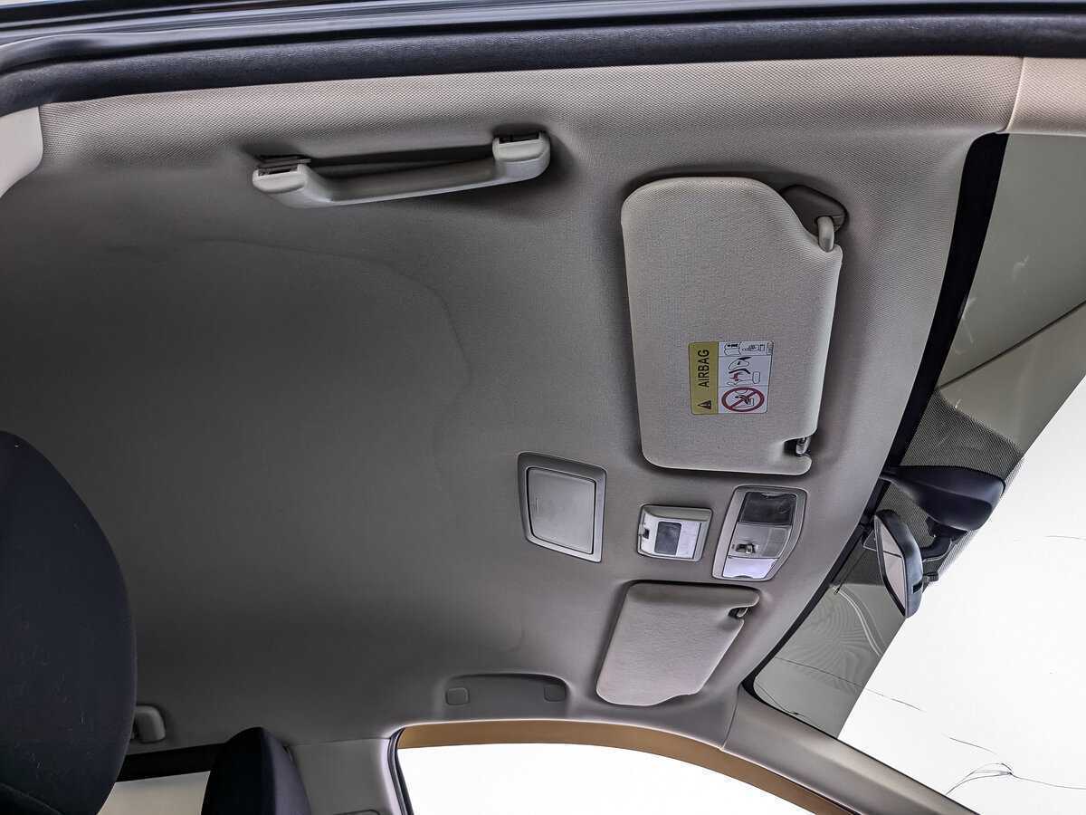 Купить Mitsubishi Outlander с пробегом. Фото: #18