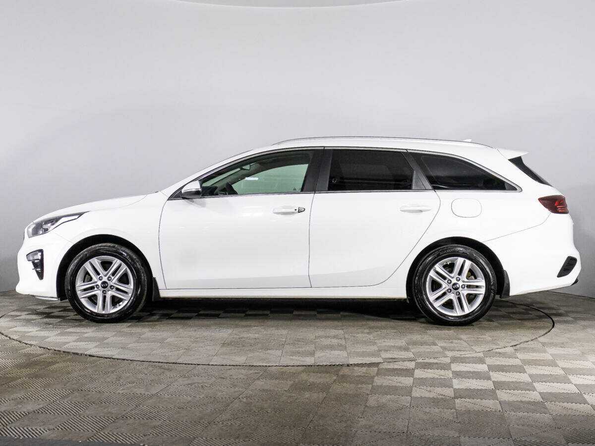 Купить Kia Ceed с пробегом. Фото: #7