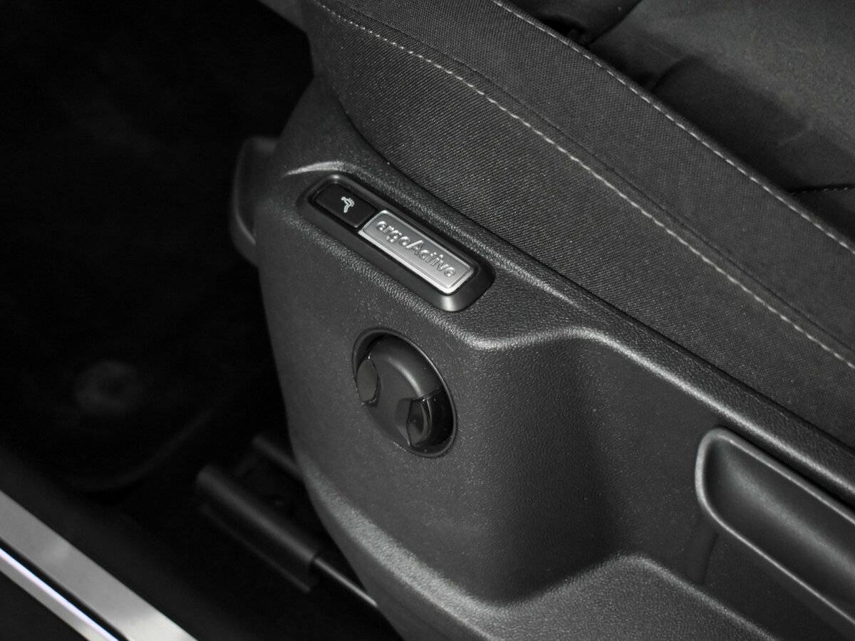 Купить Volkswagen Tiguan с пробегом. Фото: #7