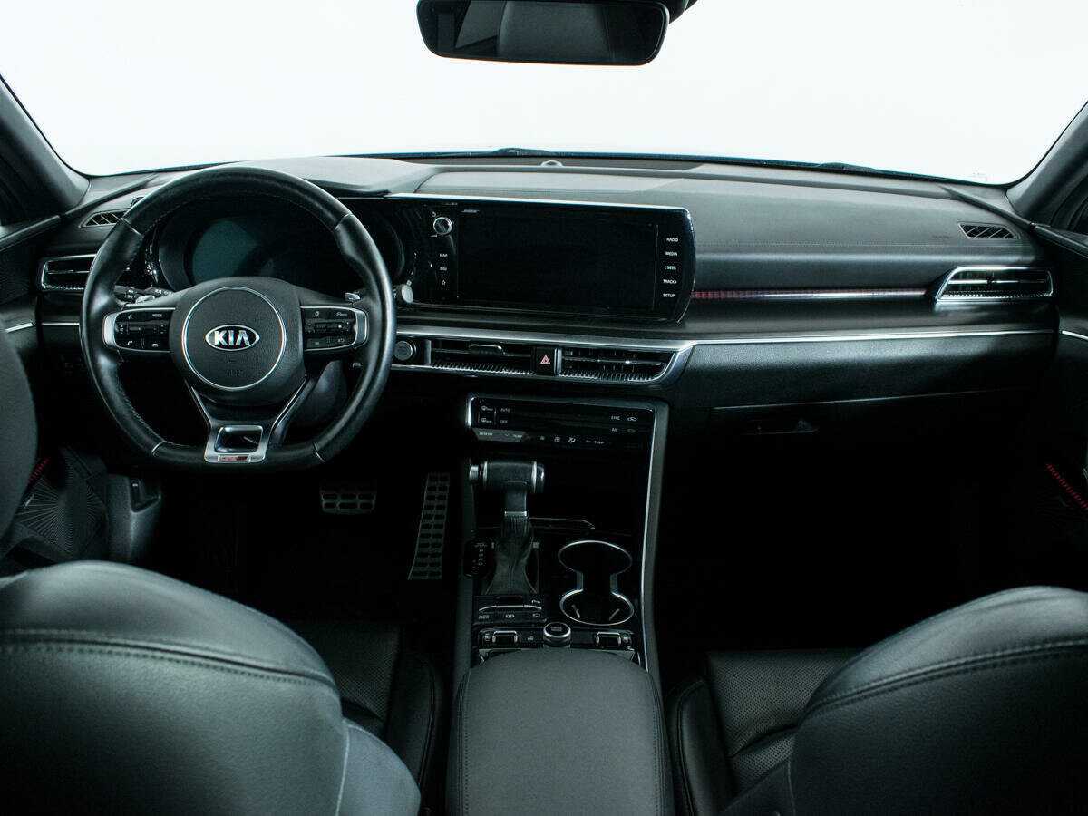 Купить Kia K5 с пробегом. Фото: #11