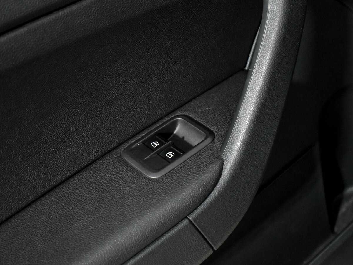 Купить Skoda Yeti с пробегом. Фото: #9