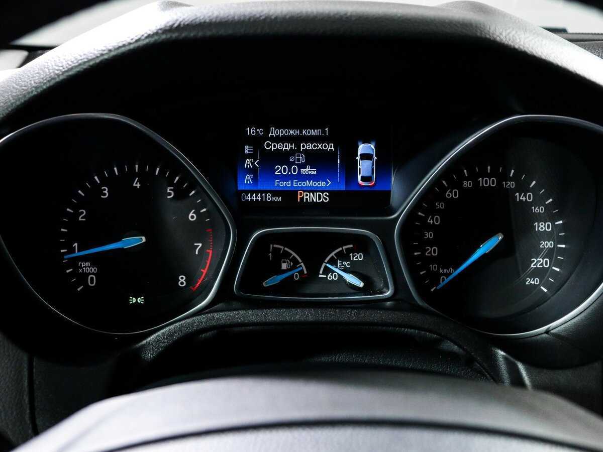 Купить Ford Focus с пробегом. Фото: #8
