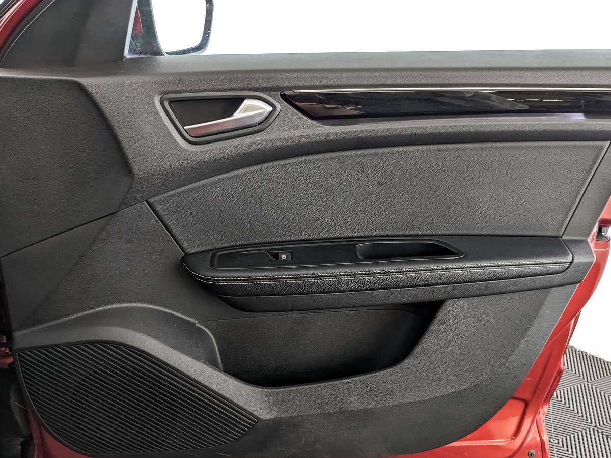 Купить Renault Arkana с пробегом. Фото: #20