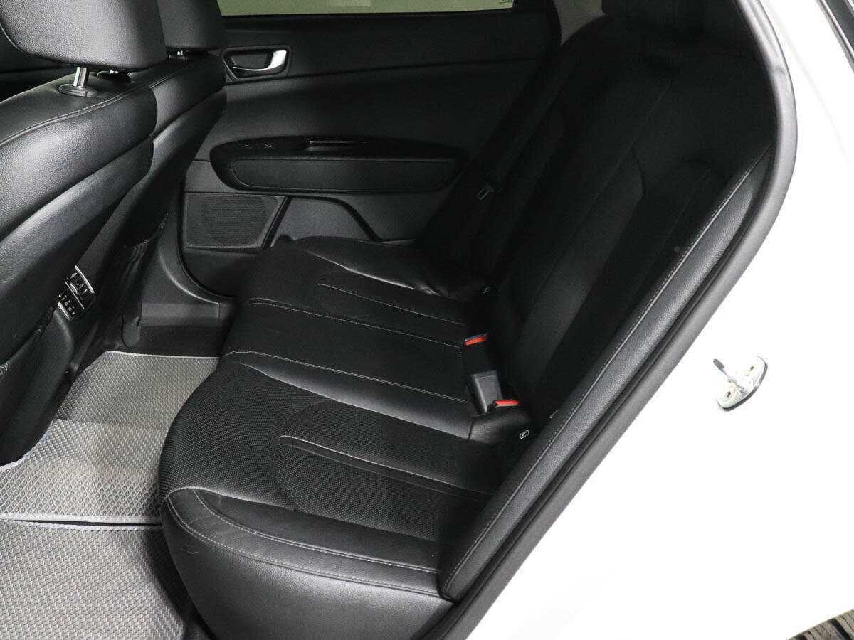 Купить Kia Optima с пробегом. Фото: #7