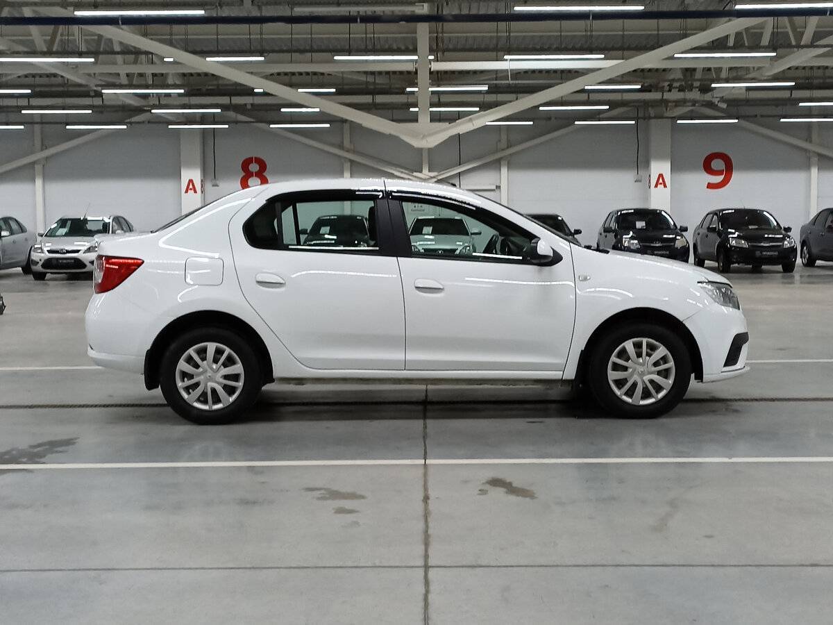 Купить Renault Logan с пробегом. Фото: #3