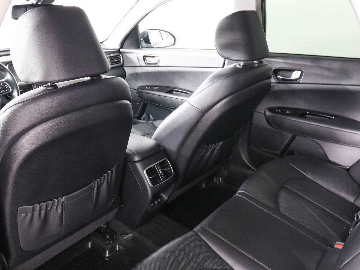 Купить Kia Optima с пробегом. Фото: #11