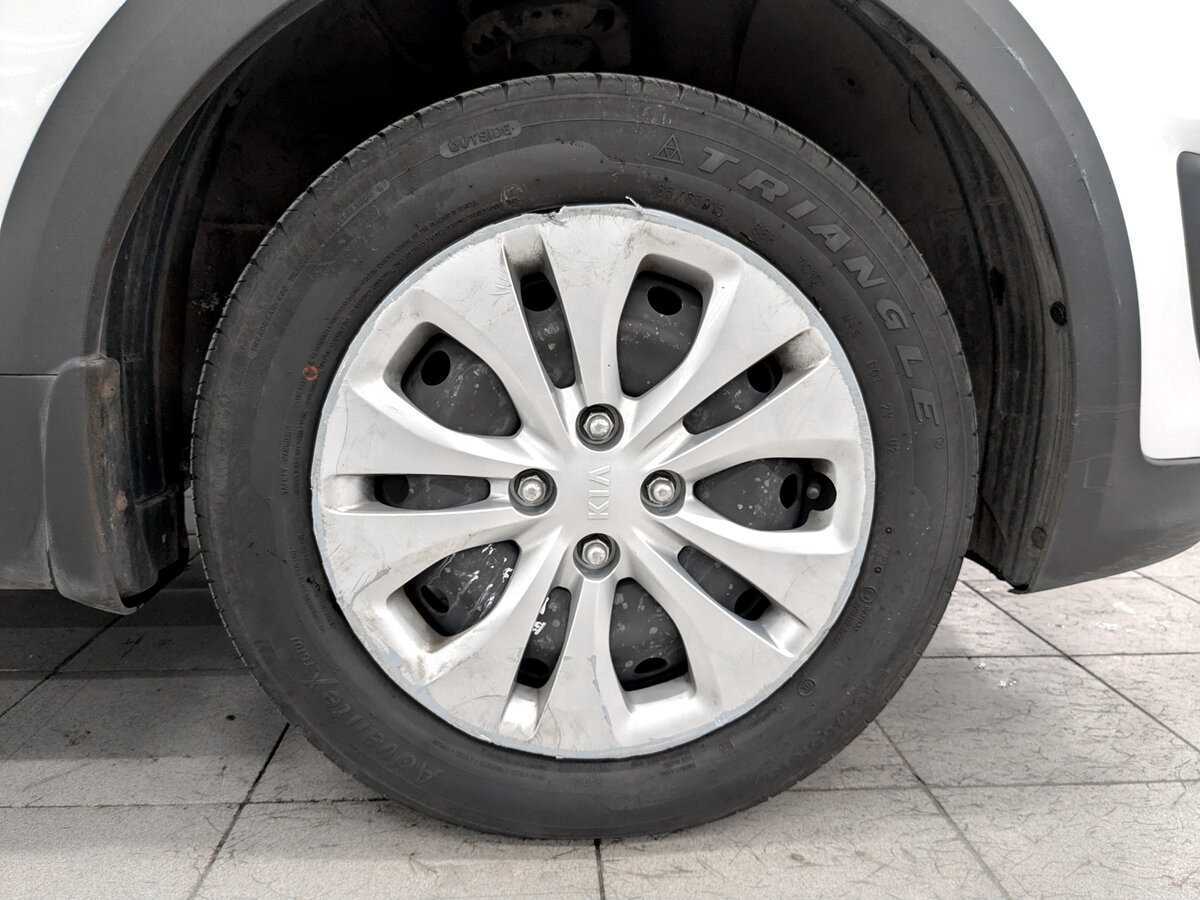 Купить Kia Rio с пробегом. Фото: #17