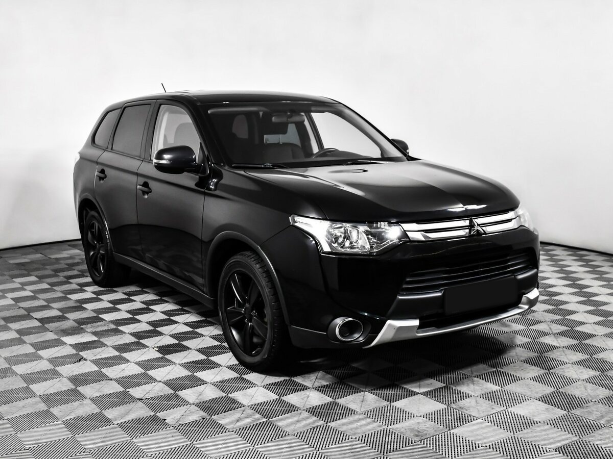 Купить Mitsubishi Outlander с пробегом. Фото: #2