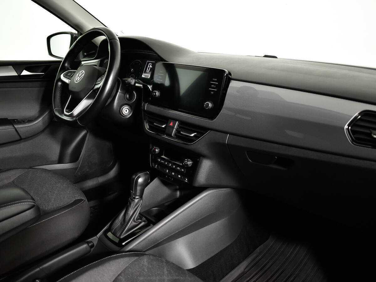 Купить Volkswagen Polo с пробегом. Фото: #8