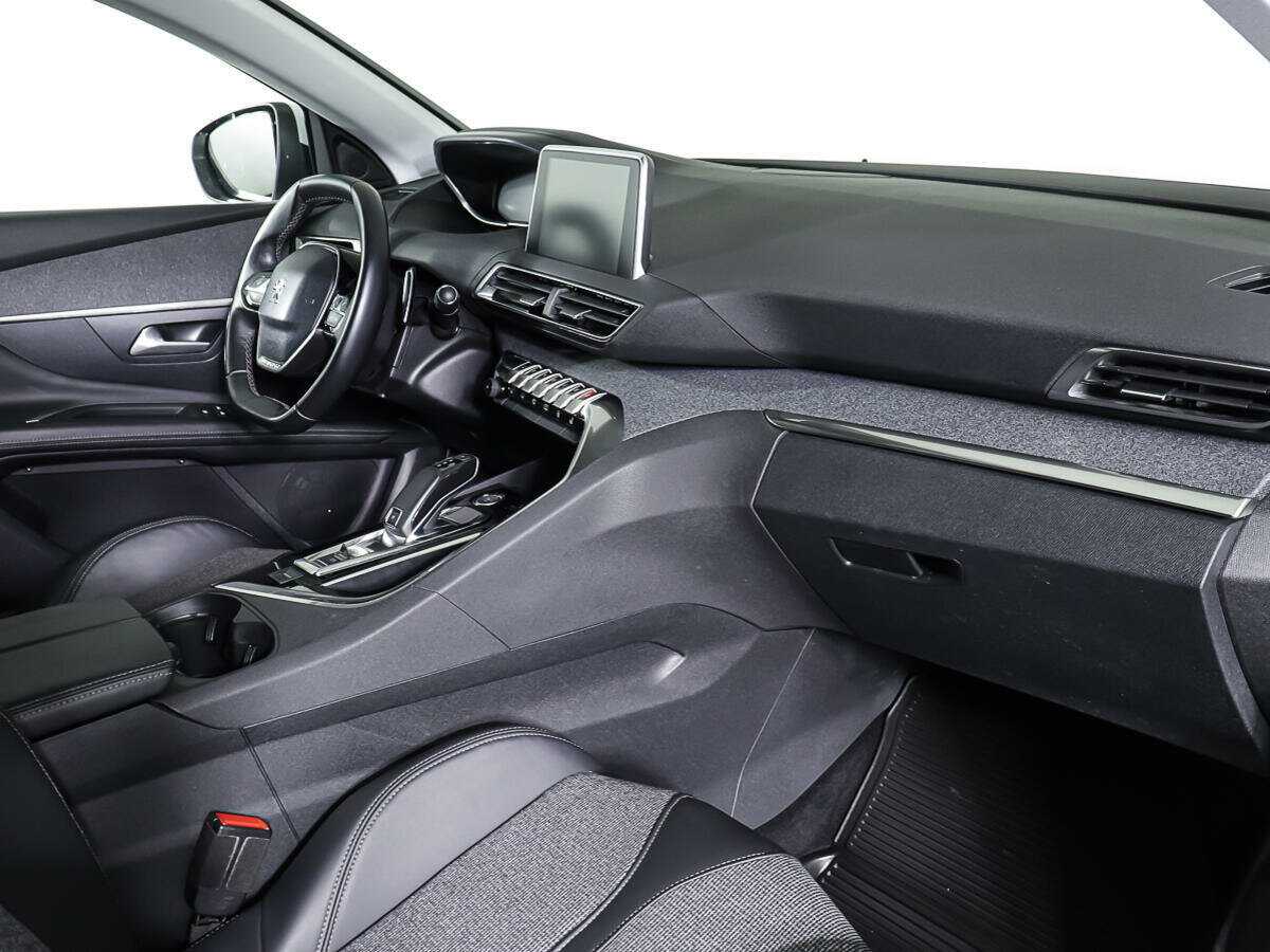 Купить Peugeot 3008 с пробегом. Фото: #8