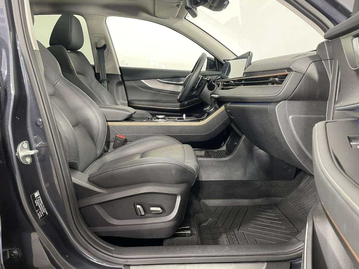 Купить EXEED LX с пробегом. Фото: #13