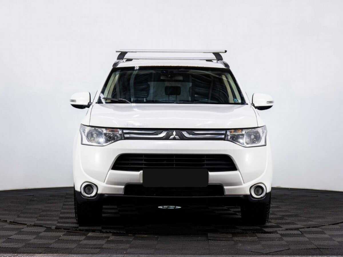 Купить Mitsubishi Outlander с пробегом. Фото: #1