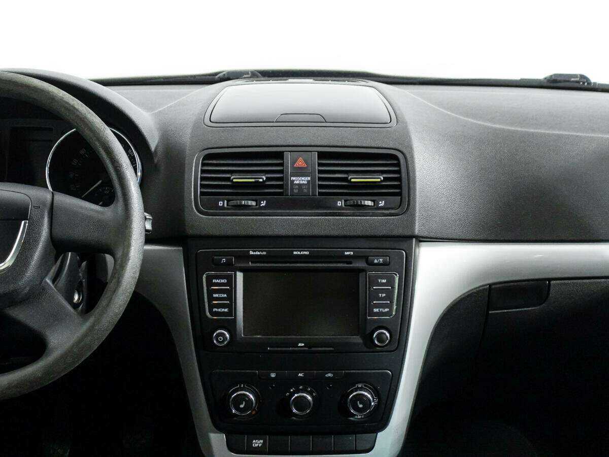 Купить Skoda Yeti с пробегом. Фото: #12