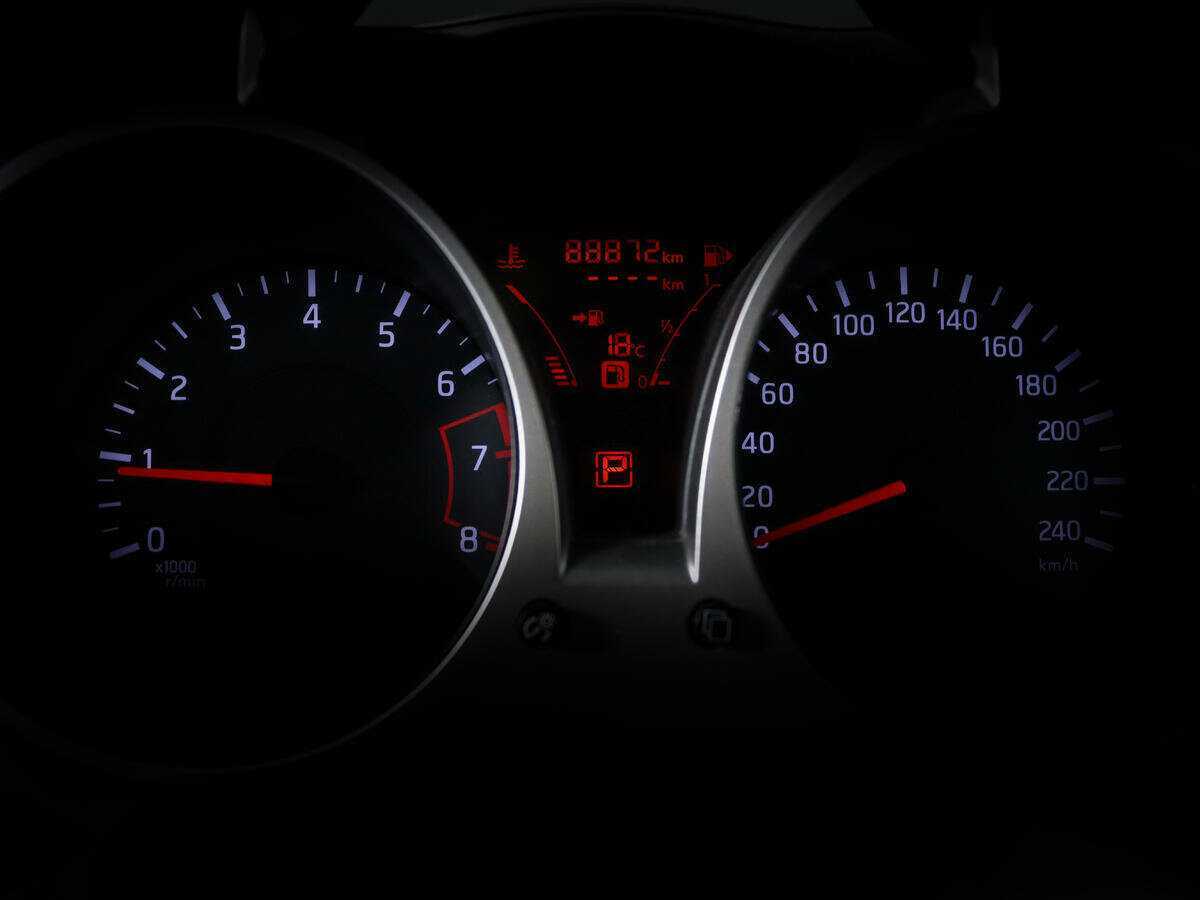 Купить Nissan Juke с пробегом. Фото: #8