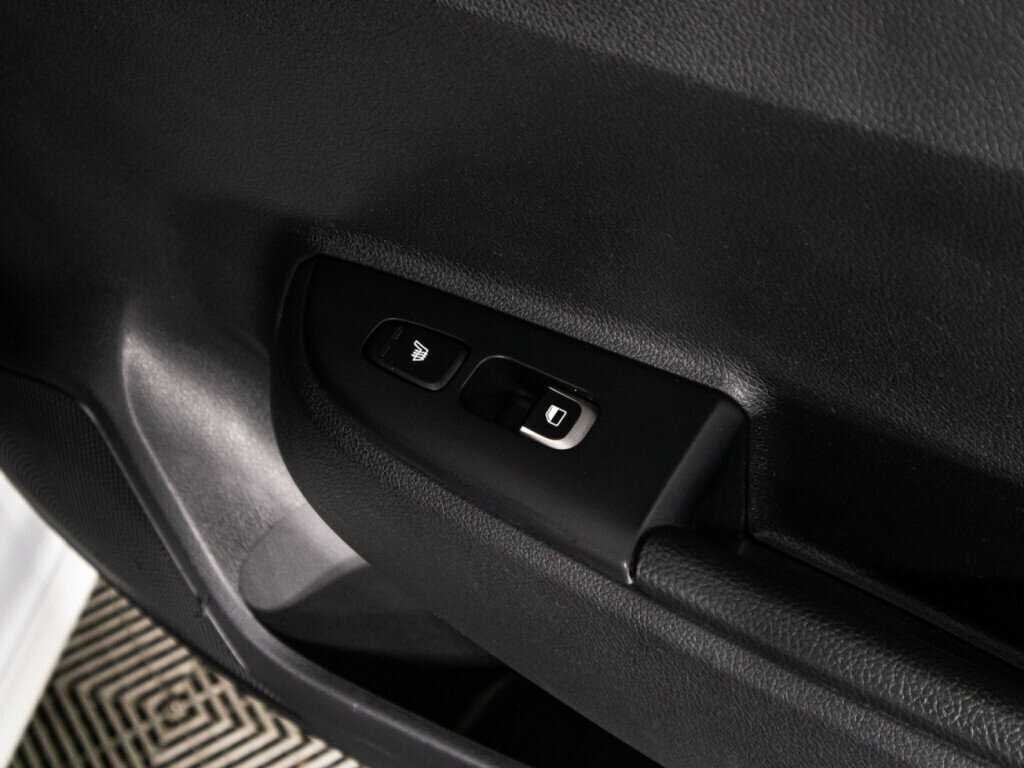 Купить Kia Rio с пробегом. Фото: #23