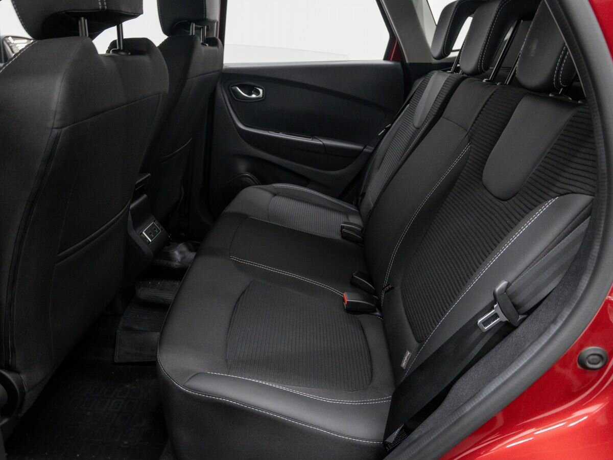 Купить Renault Kaptur с пробегом. Фото: #11