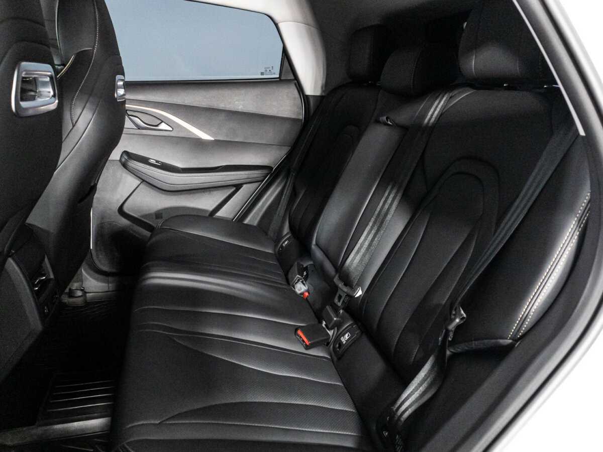 Купить OMODA C5 с пробегом. Фото: #9