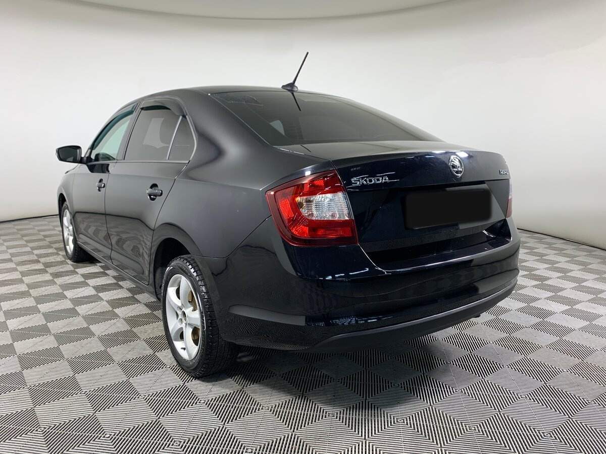 Купить Skoda Rapid с пробегом. Фото: #6