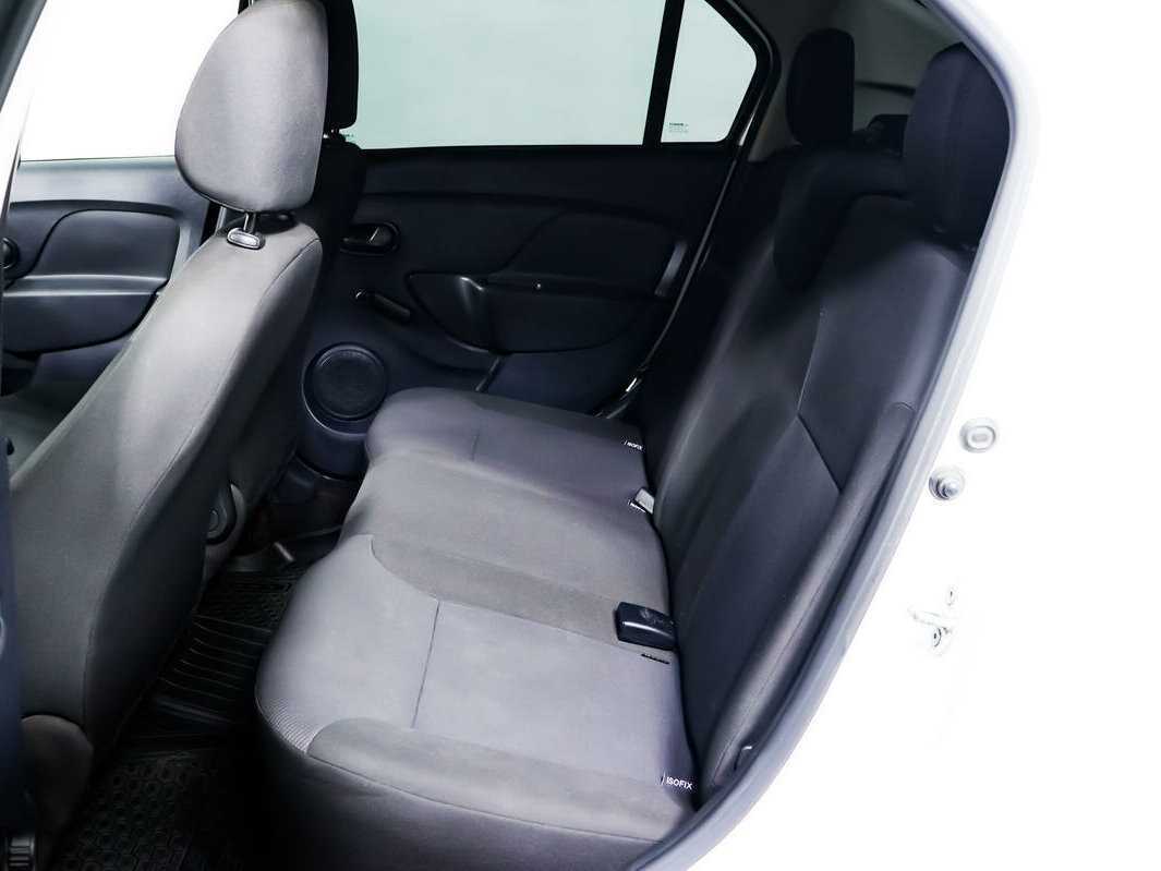 Купить Renault Logan с пробегом. Фото: #9