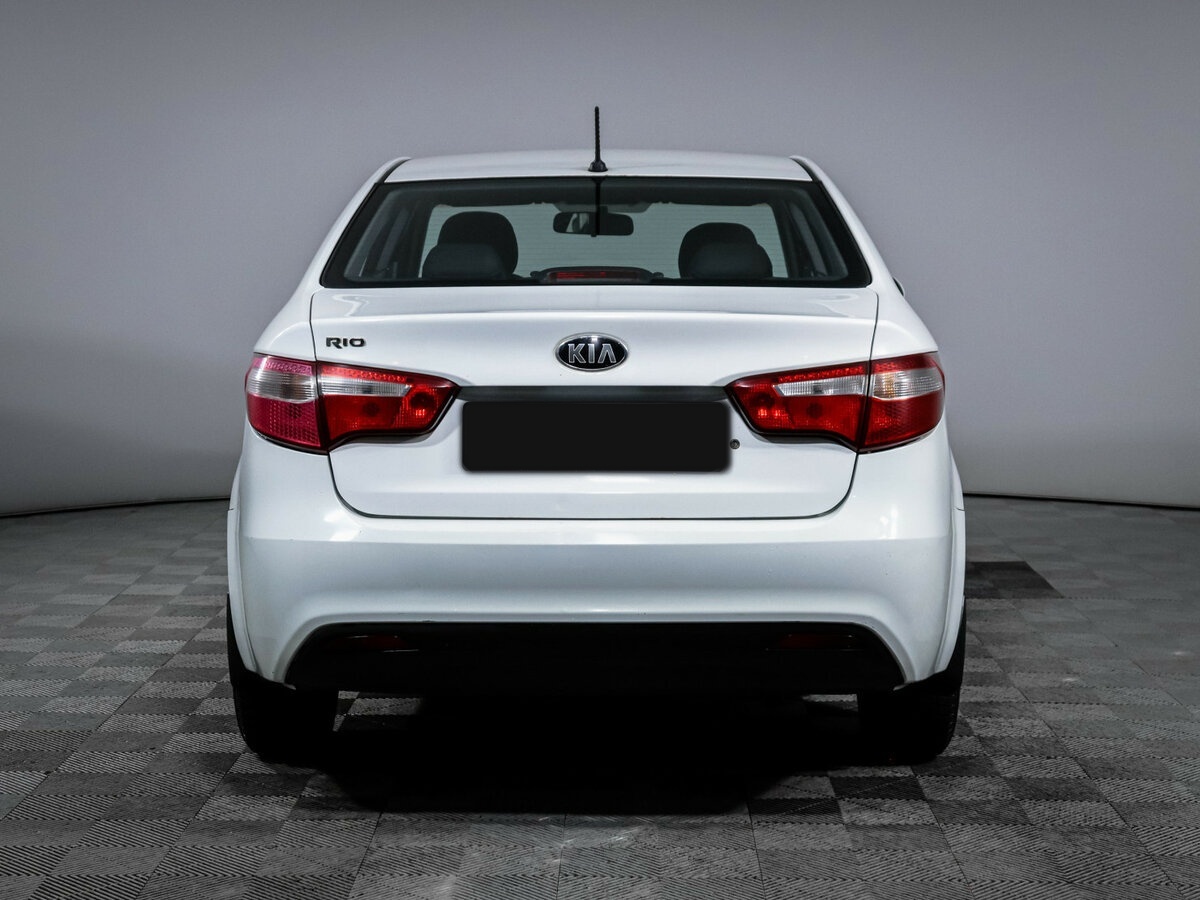 Купить Kia Rio с пробегом. Фото: #4