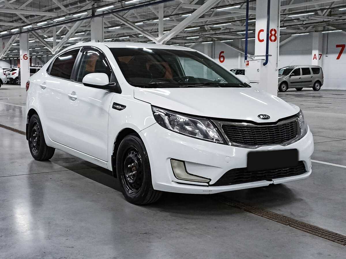 Купить Kia Rio с пробегом. Фото: #2