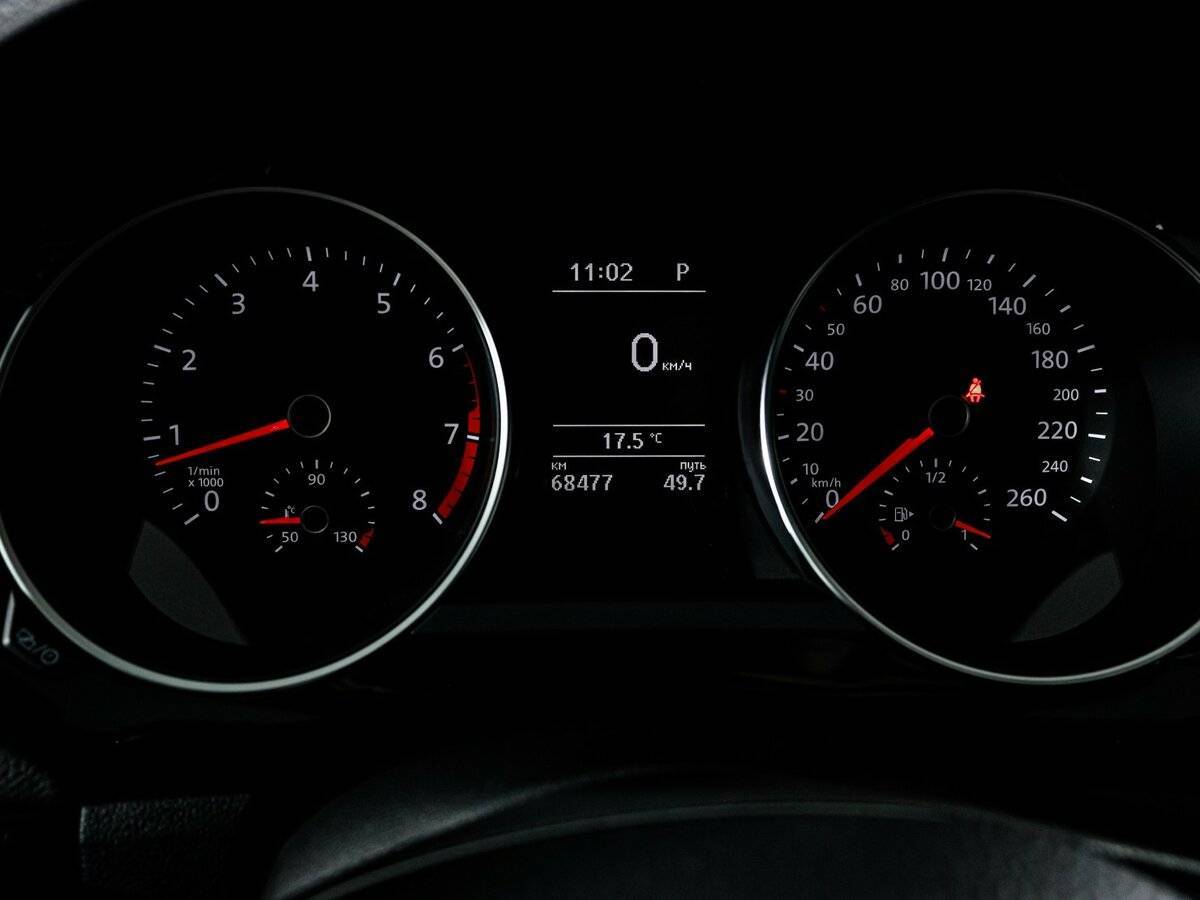 Купить Volkswagen Jetta с пробегом. Фото: #10