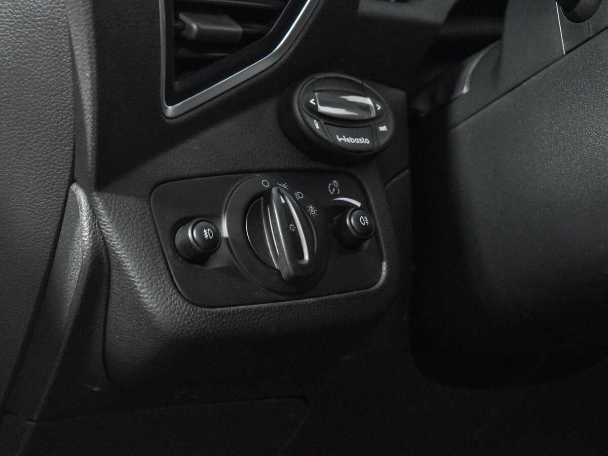 Купить Ford Kuga с пробегом. Фото: #9