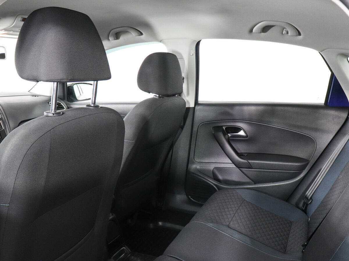 Купить Volkswagen Polo с пробегом. Фото: #11