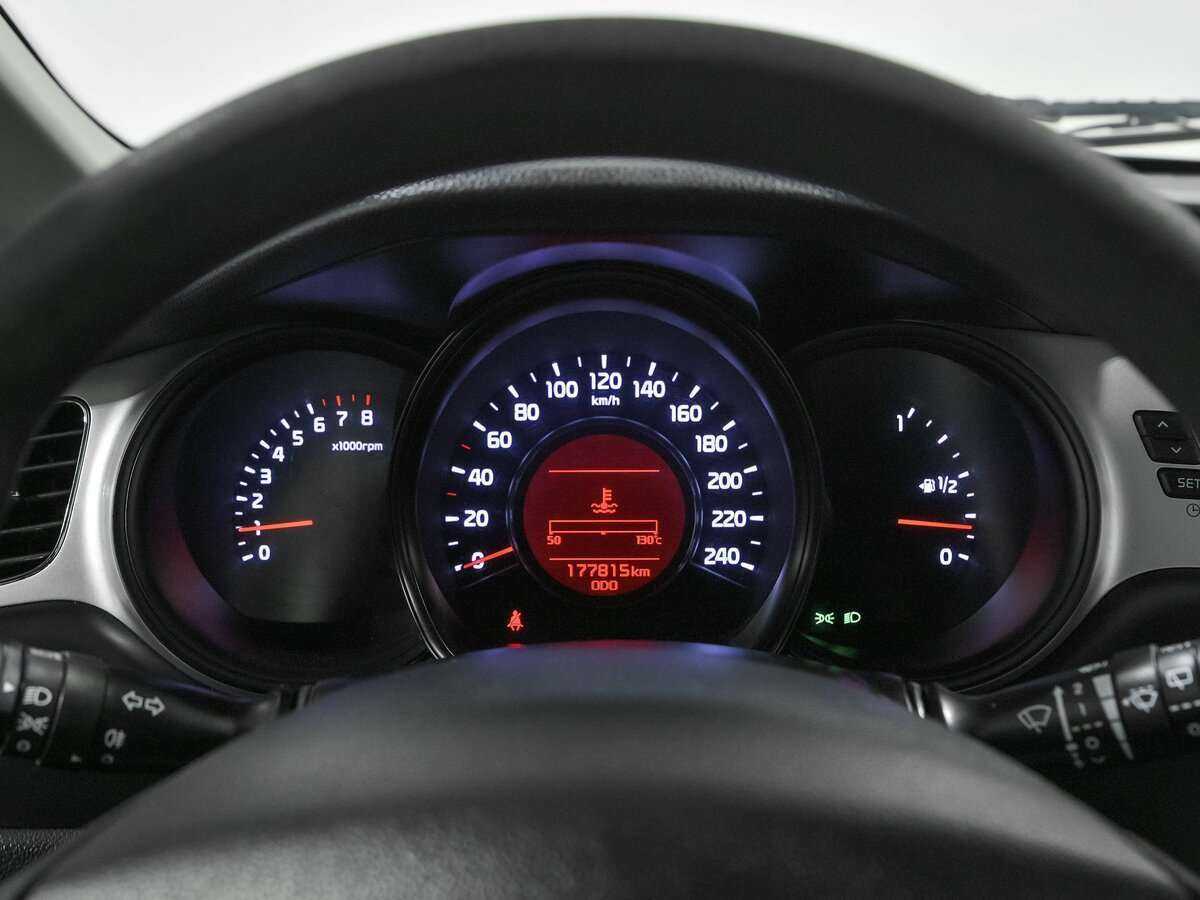 Купить Kia Ceed с пробегом. Фото: #6