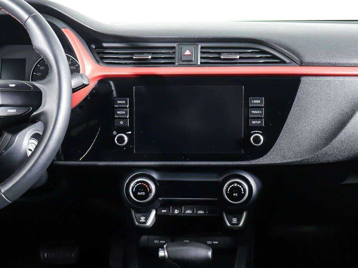 Купить Kia Rio с пробегом. Фото: #8