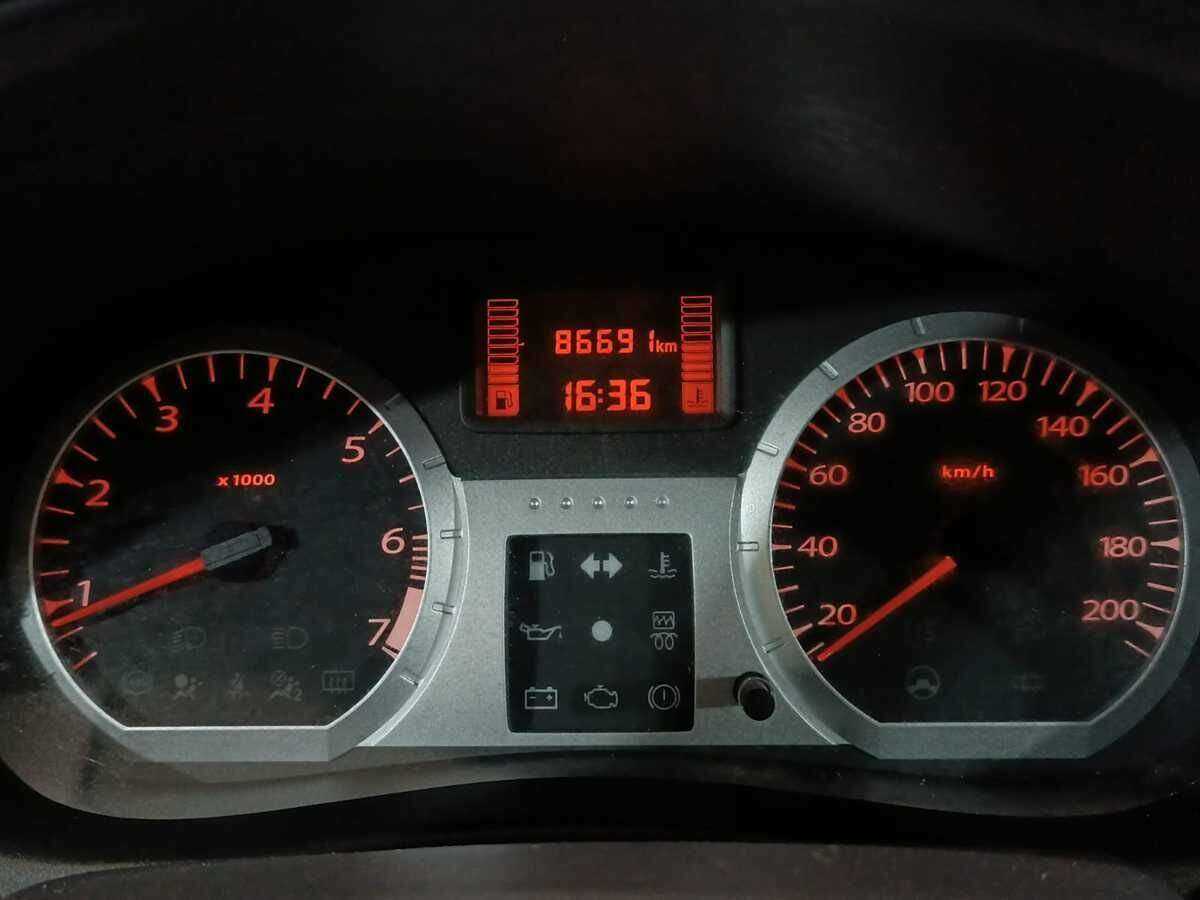 Купить Lada (ВАЗ) Largus с пробегом. Фото: #11