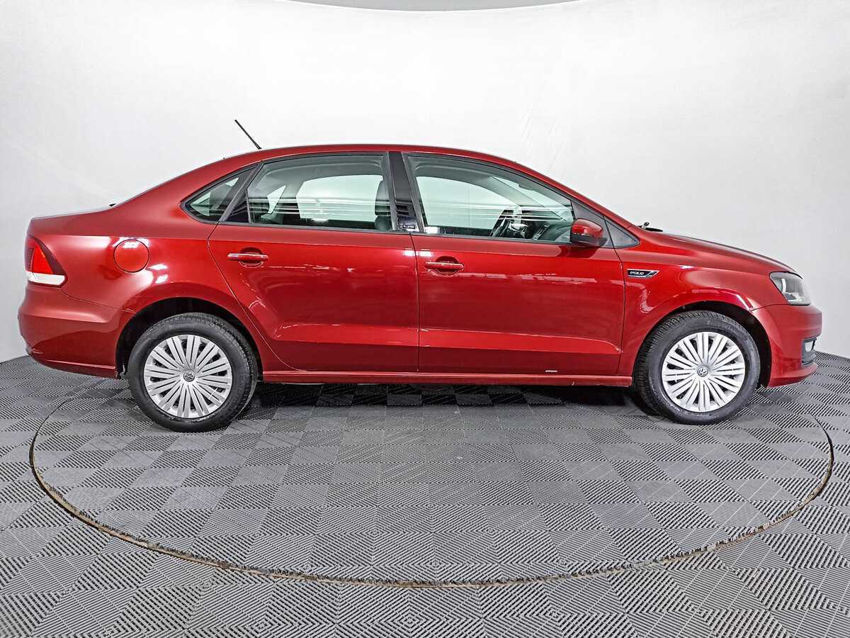 Купить Volkswagen Polo с пробегом. Фото: #3