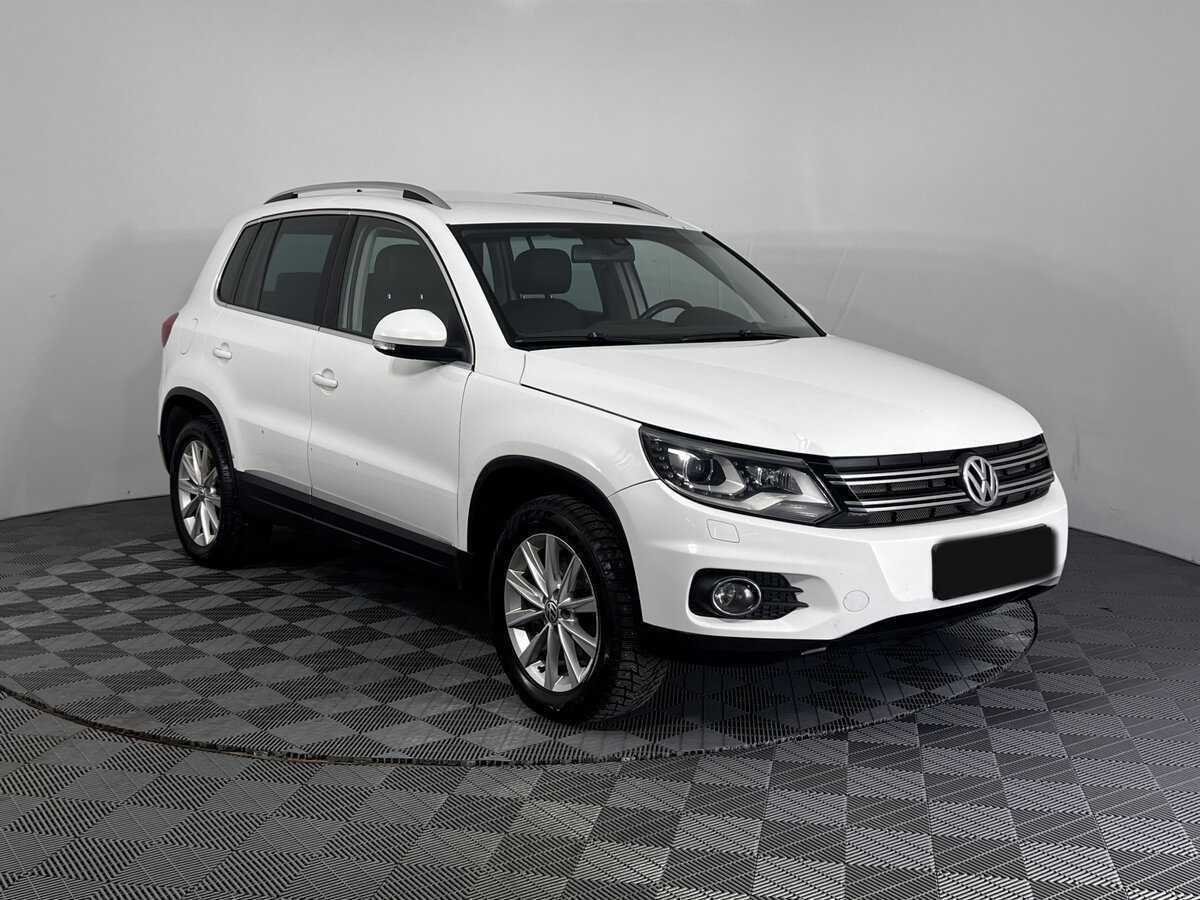 Купить Volkswagen Tiguan с пробегом. Фото: #2