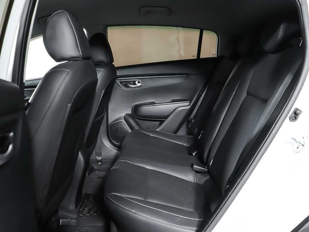 Купить Kia Rio с пробегом. Фото: #9