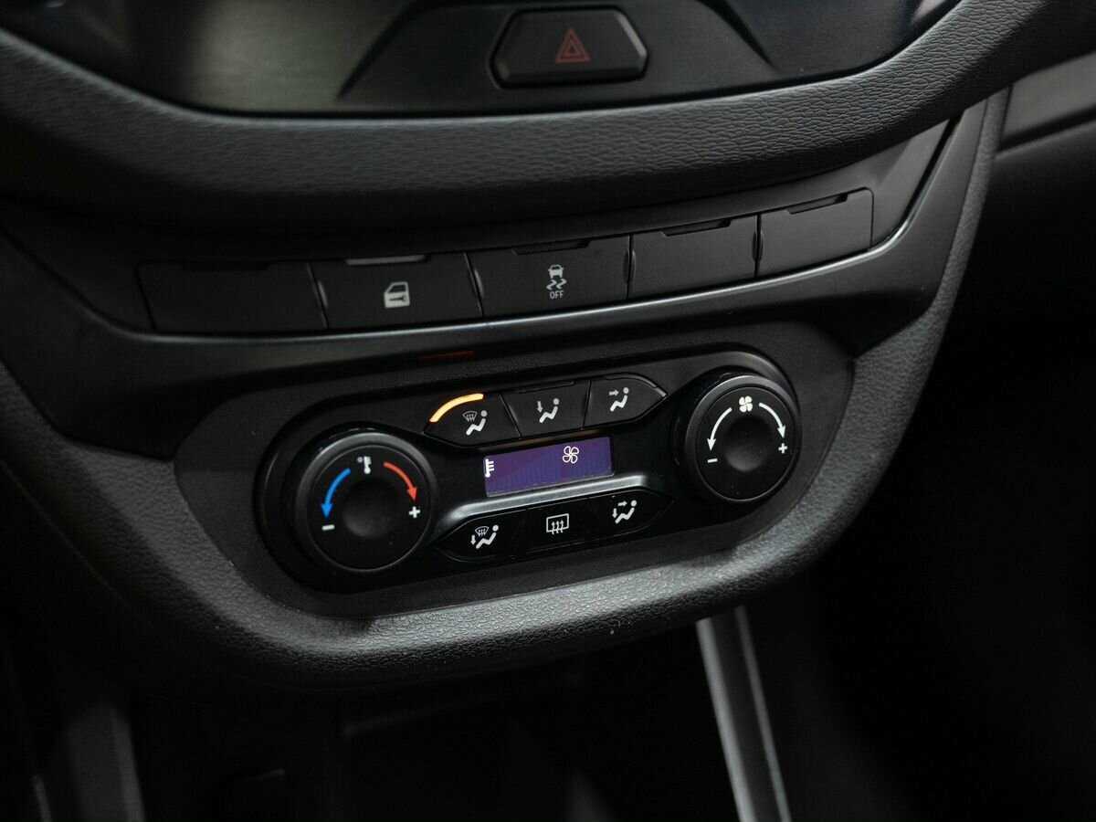 Купить Lada (ВАЗ) Vesta с пробегом. Фото: #16