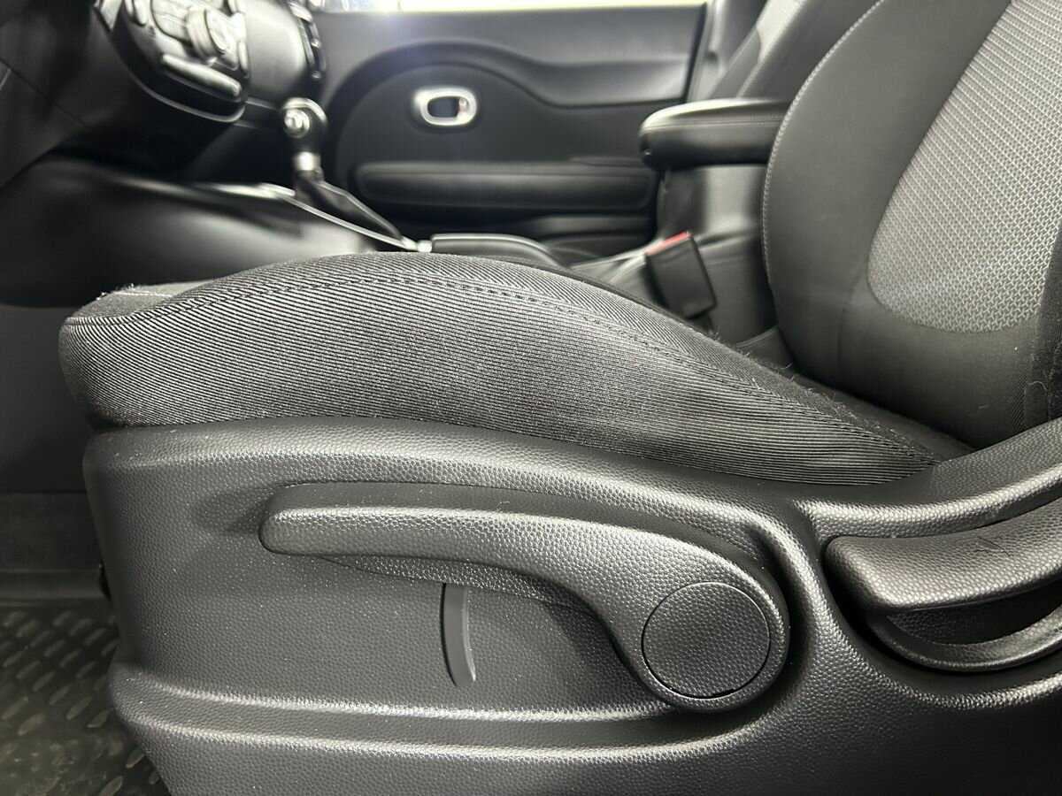 Купить Kia Soul с пробегом. Фото: #8