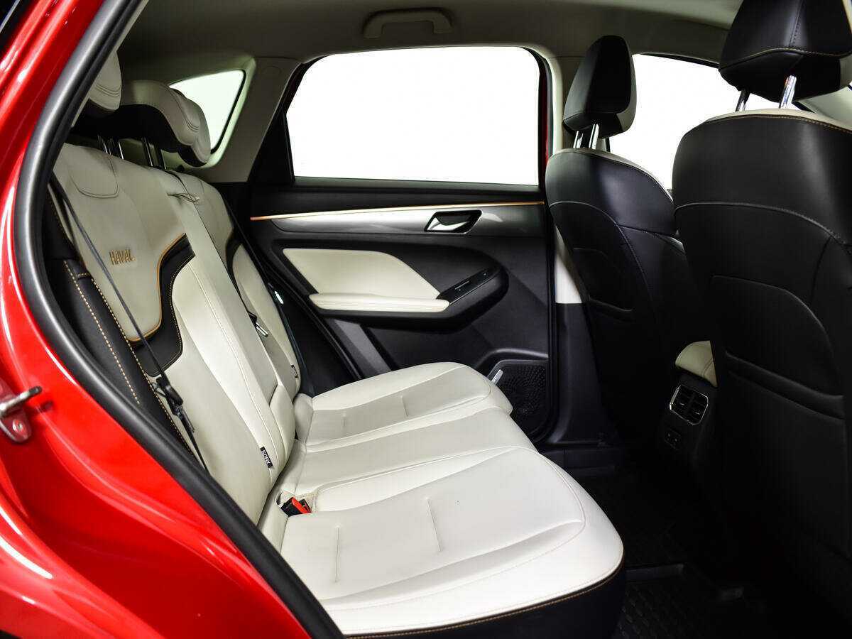 Купить Haval Jolion с пробегом. Фото: #9