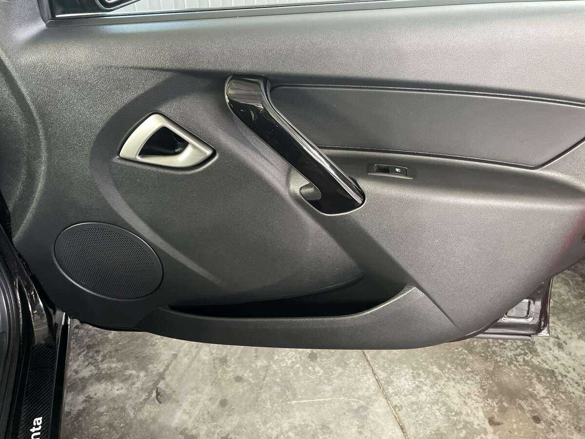 Купить Lada (ВАЗ) Granta с пробегом. Фото: #21