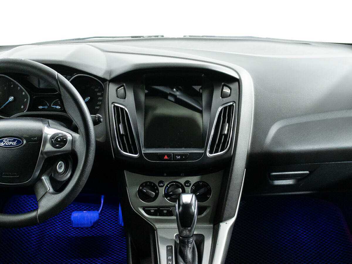 Купить Ford Focus с пробегом. Фото: #13