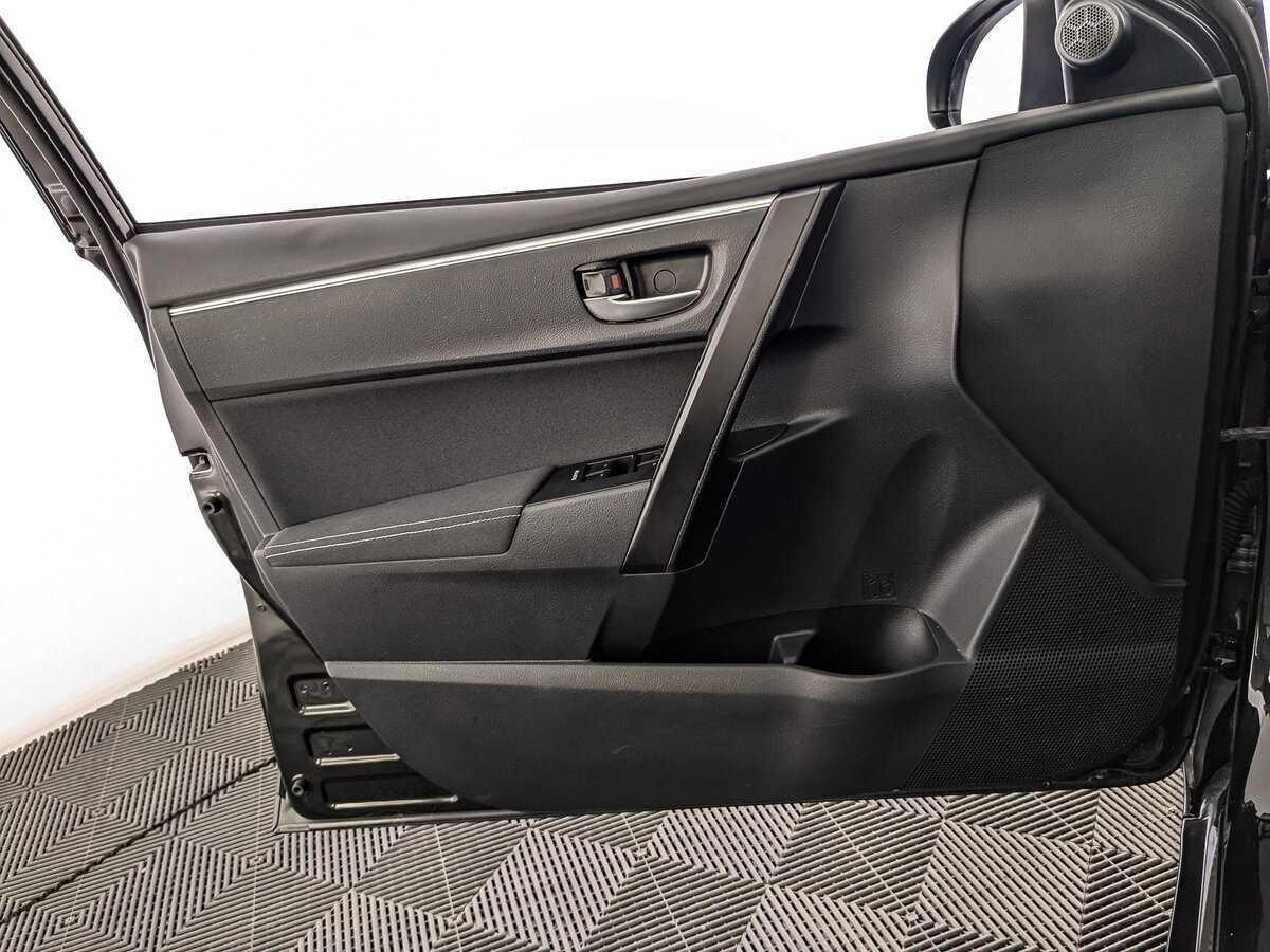 Купить Toyota Corolla с пробегом. Фото: #18