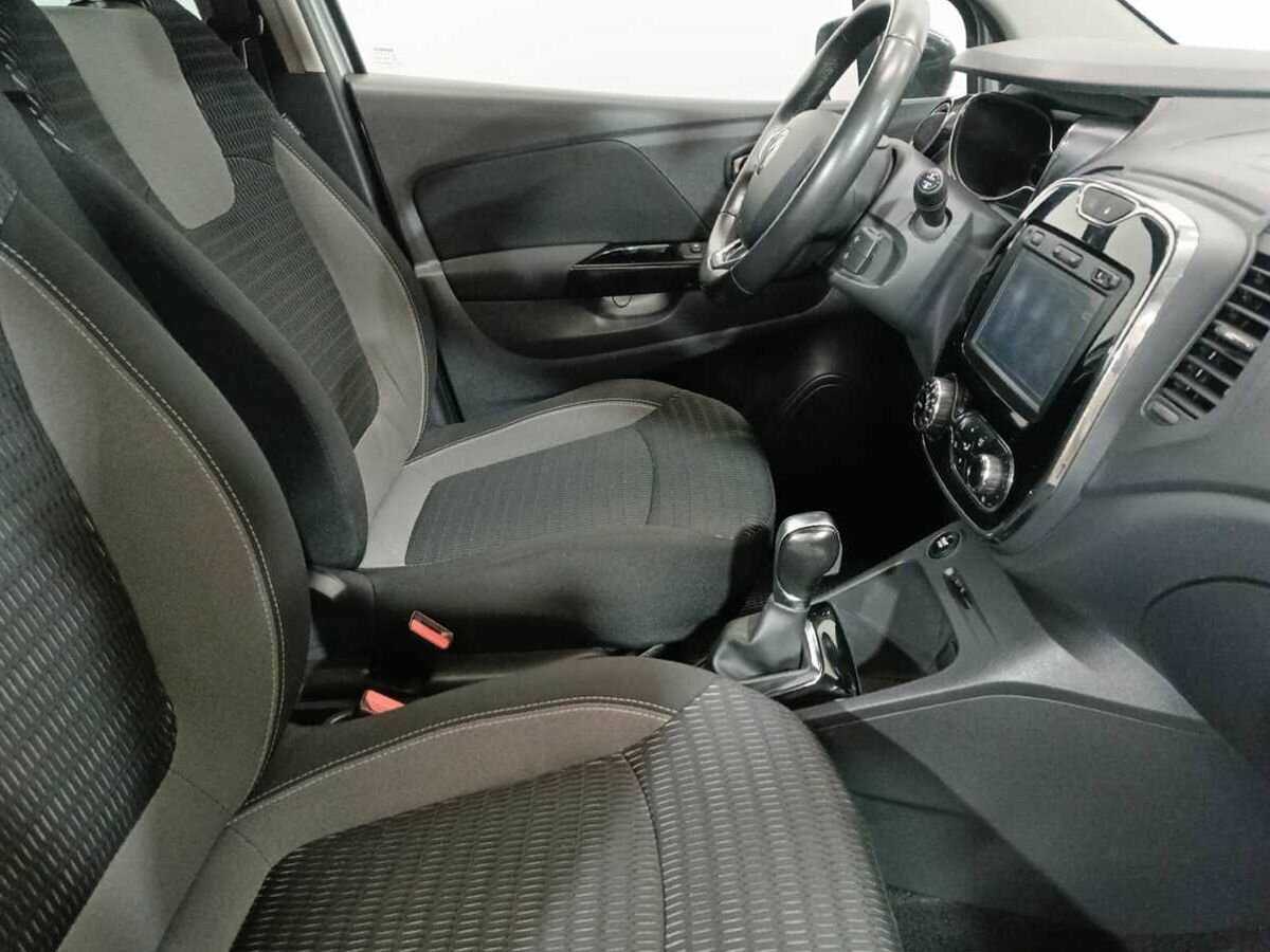Купить Renault Kaptur с пробегом. Фото: #9