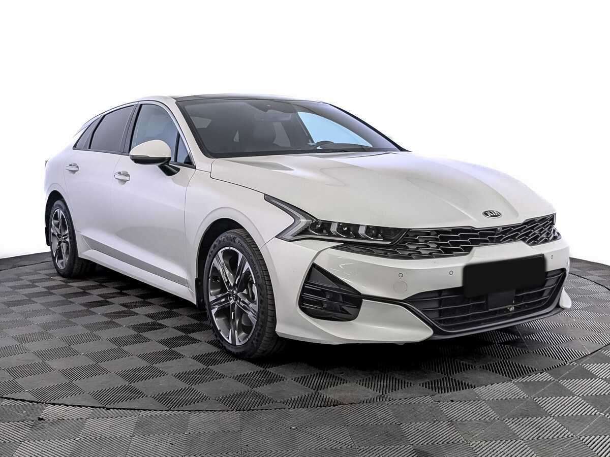 Купить Kia K5 с пробегом. Фото: #2