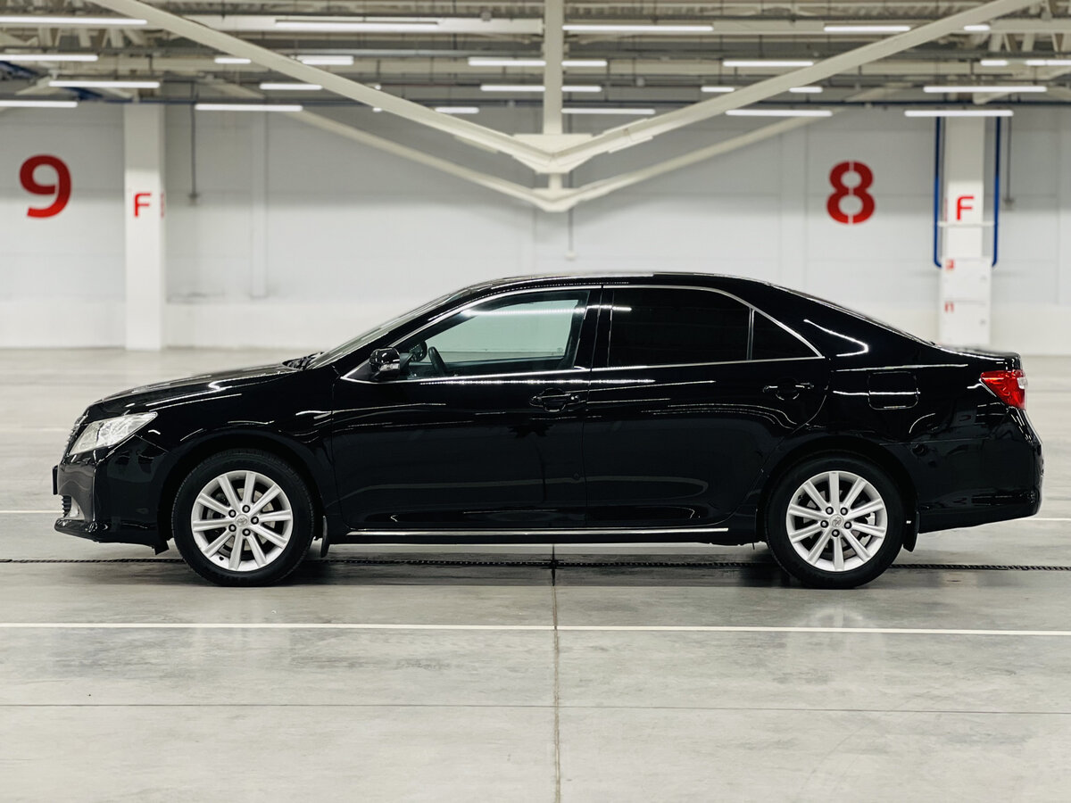 Купить Toyota Camry с пробегом. Фото: #7