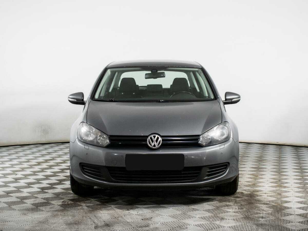 Купить Volkswagen Golf с пробегом. Фото: #1