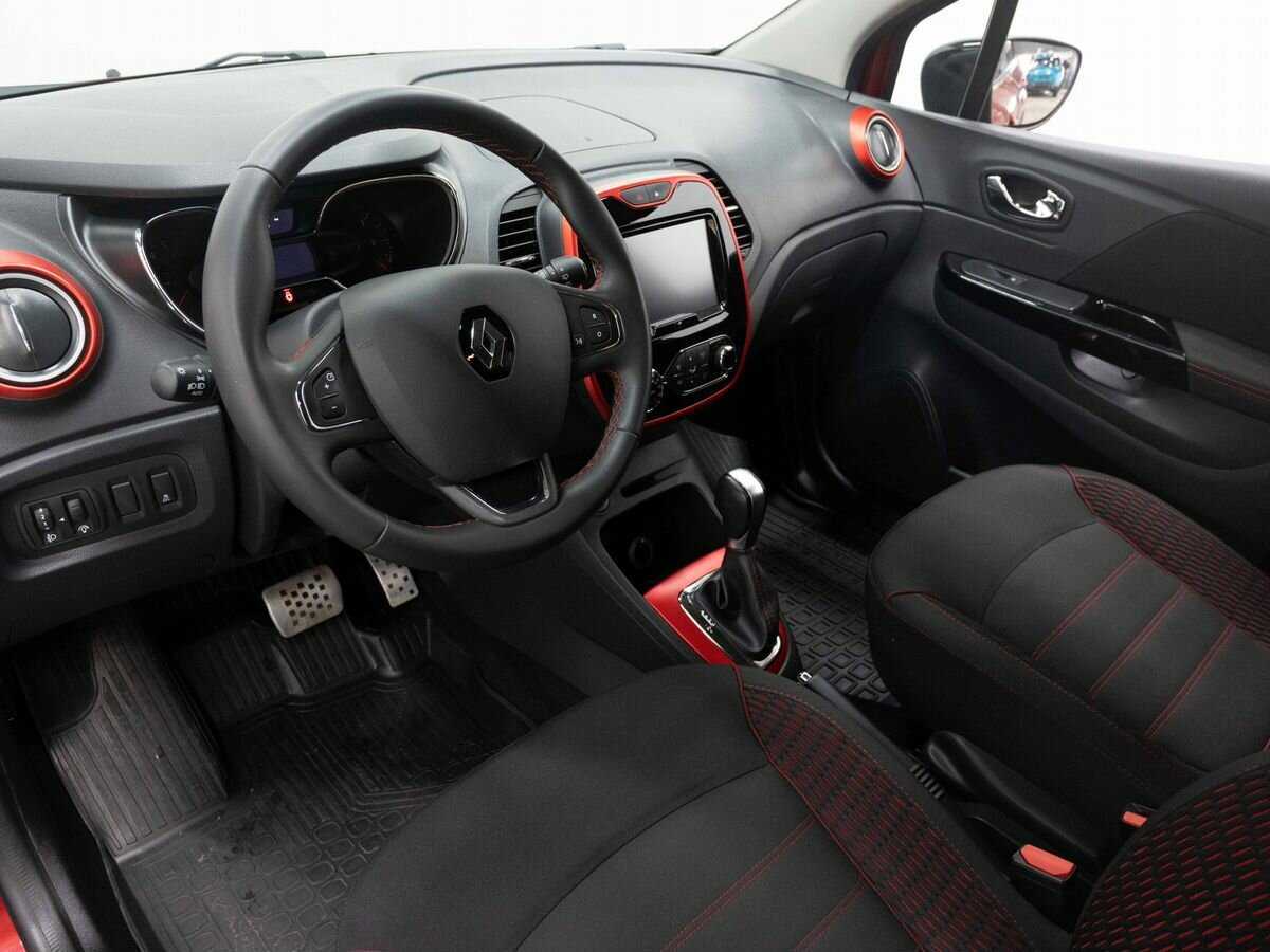 Купить Renault Kaptur с пробегом. Фото: #8